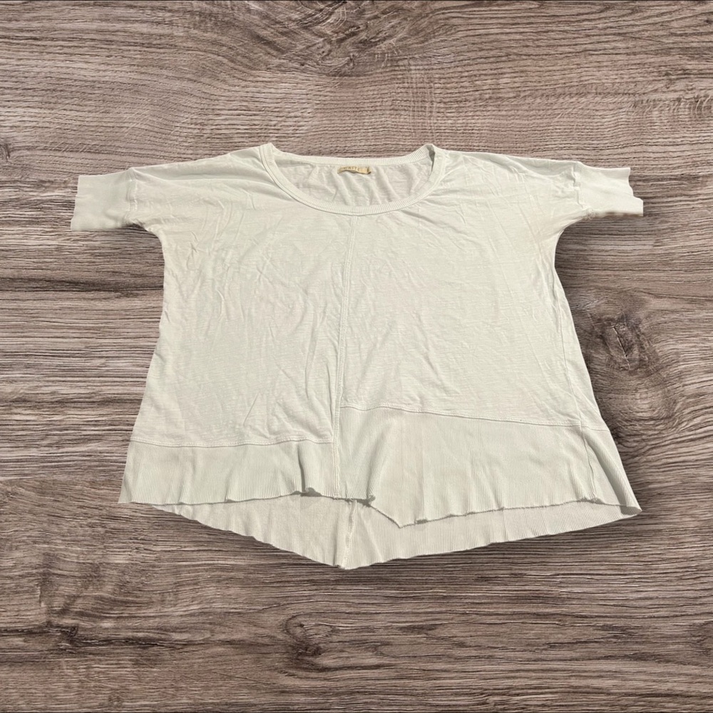Caite Women’s White Scoop Neck Short Sleeve Top Size Large